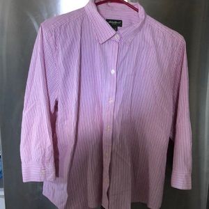 Women’s Eddie Bauer XL Long Sleeve Button Up!